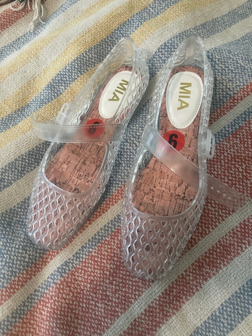 MIA Clear Jelly Mary Jane Flats in Transparent